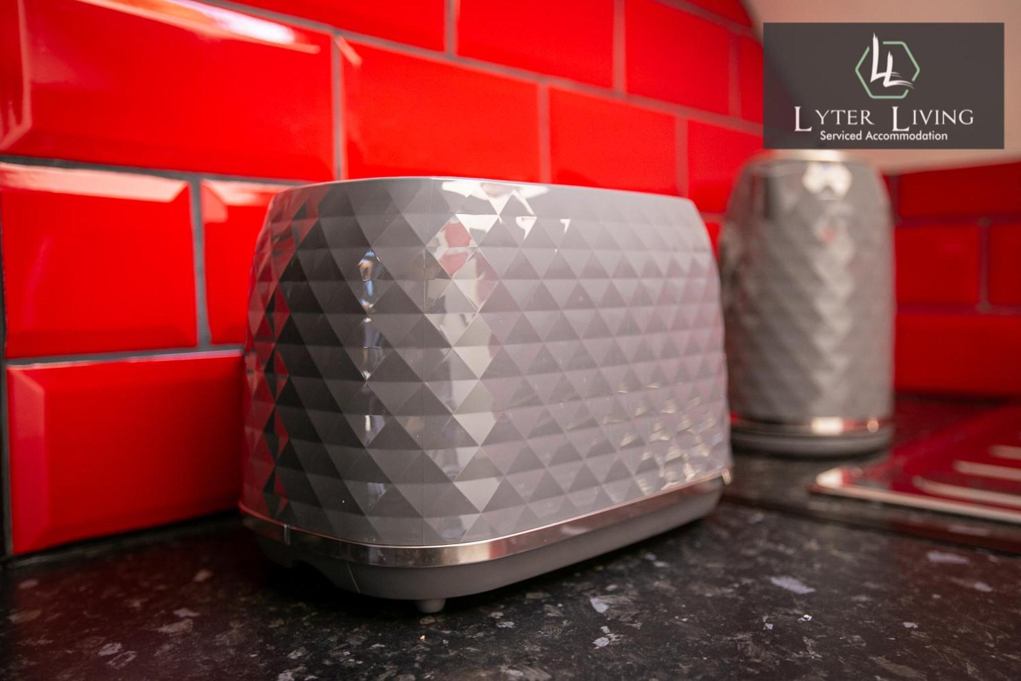Leicester'S Lyter Living Serviced Apartments Opposite Leicester Railway Station חדר תמונה